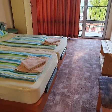 호텔 Family Pier 3*