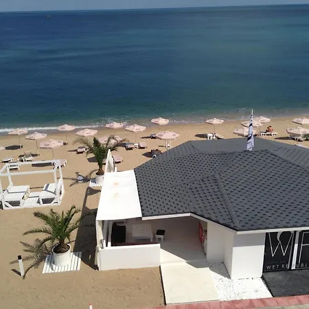 호텔 Family Pier 3*