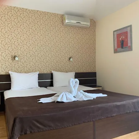 호텔 Family Pier 3*