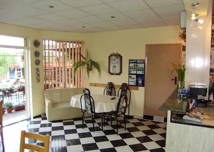 Hotel Family Pier 3*