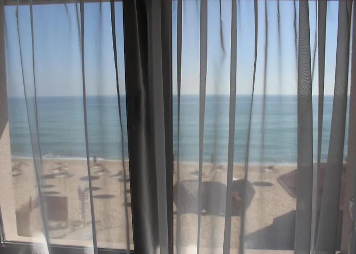 فندق Family Piter 3*