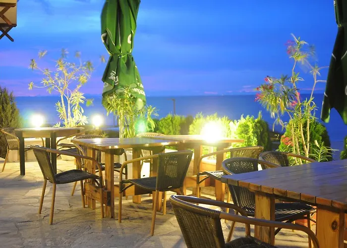 Family Piter فندق غولدن ساندز