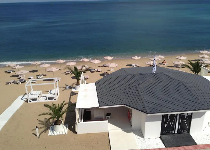 فندق Family Piter 3*