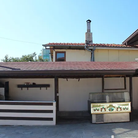 Family Pier Hotel 3*