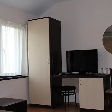 Family Pier Golden Sands