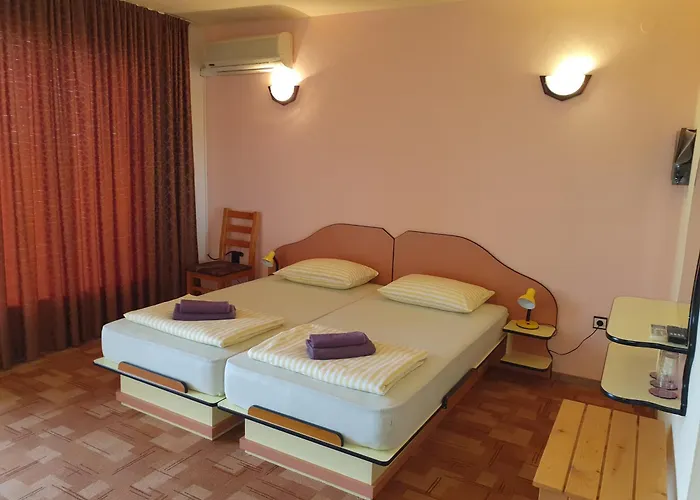 Family Pier 3* גולדן סנדס