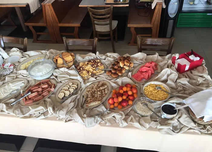 Family Pier מלון גולדן סנדס